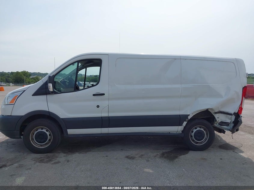 2017 FORD TRANSIT-250 · Photo 15