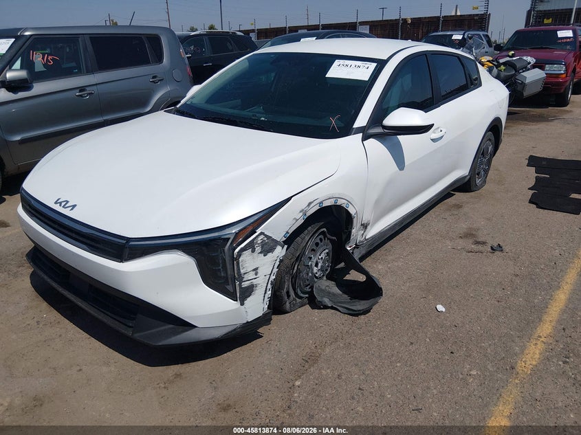Vin: 3kpft4de8se157395, lot: 46312720, kia k4 lx 20252