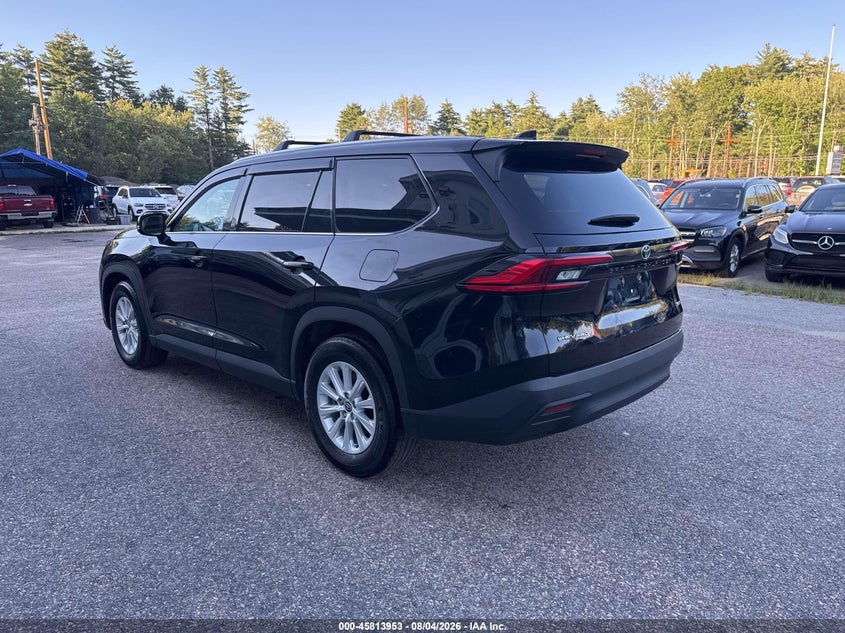 2024 TOYOTA GRAND HIGHLANDER auction photo 3