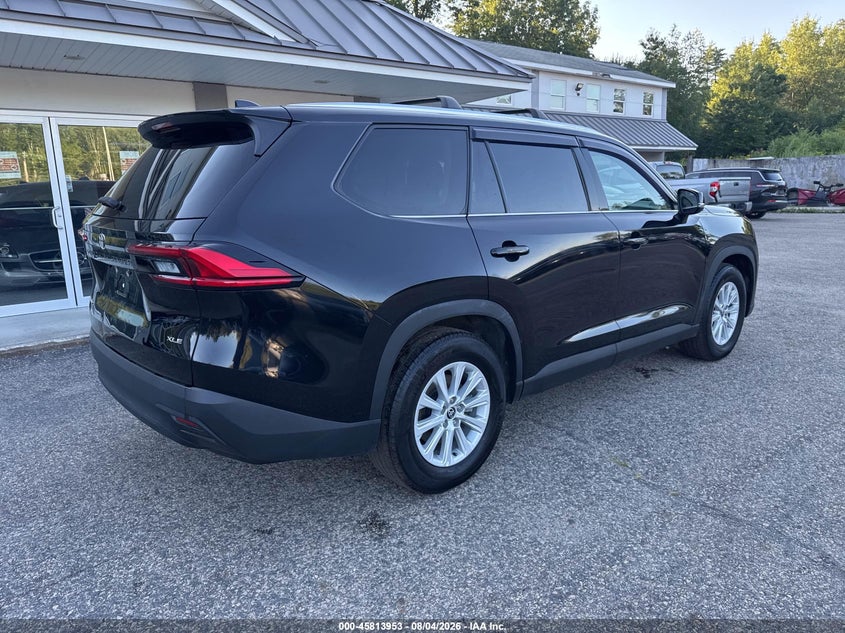 2024 TOYOTA GRAND HIGHLANDER auction photo 4