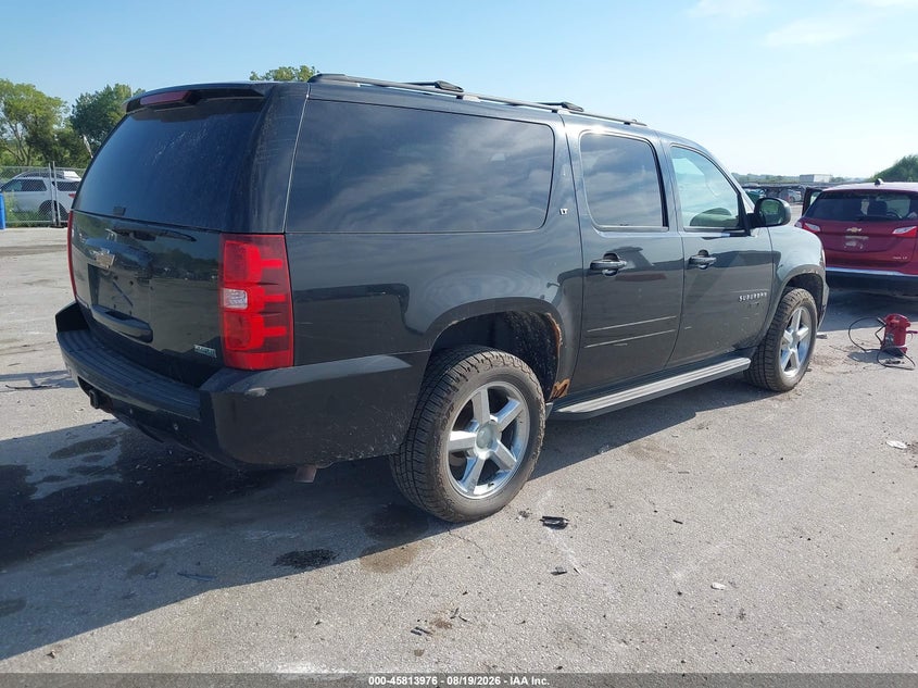 2010 CHEVROLET SUBURBAN 1500 auction photo 4