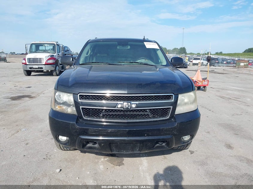 2010 CHEVROLET SUBURBAN 1500 auction photo 6