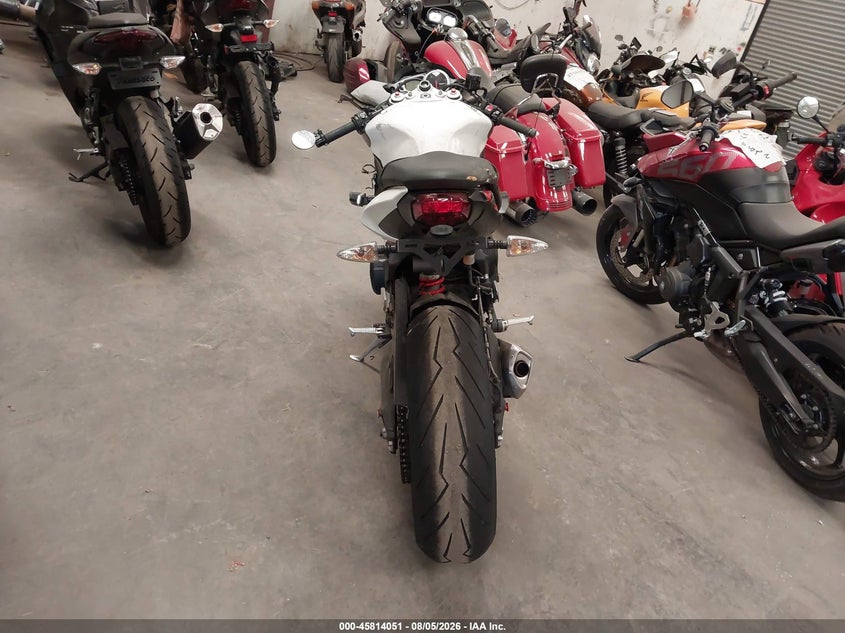 2014 TRIUMPH MOTORCYCLE STREET TRIPLE auction photo 6