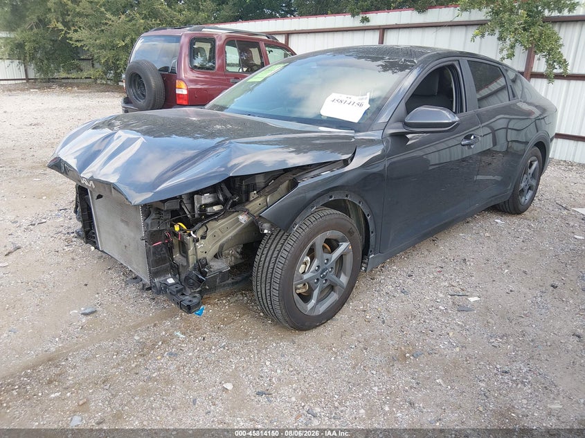 Vin: 3kpft4de8se103255, lot: 46312996, kia k4 lxs 20252