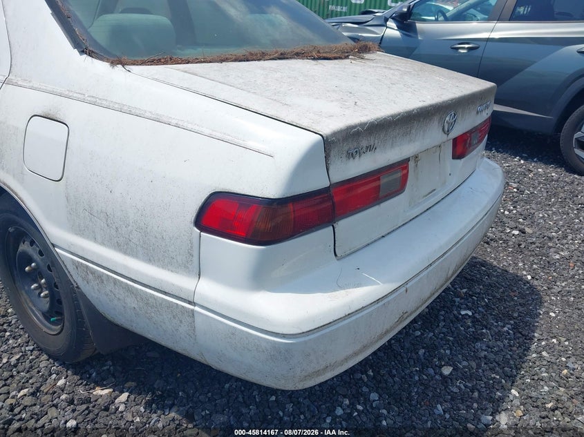 1997 TOYOTA CAMRY auction photo 6