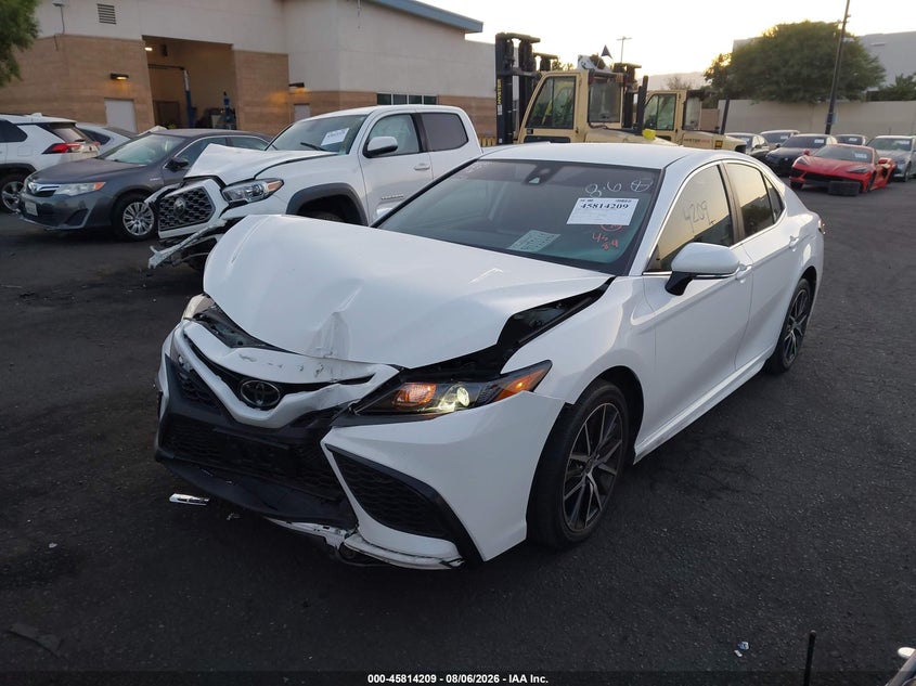 Vin: 4t1g11ak0pu734668, lot: 46313055, toyota camry se 20232