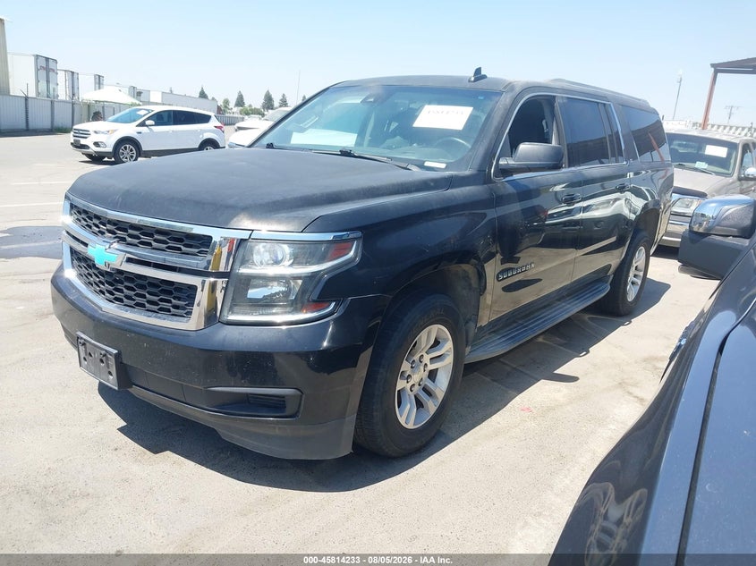 2017 CHEVROLET SUBURBAN auction photo 2