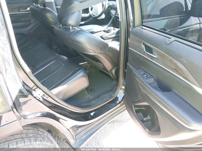 2023 JEEP GRAND CHEROKEE auction photo 8