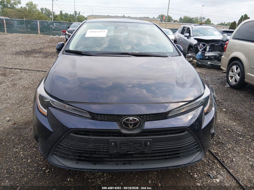 TOYOTA COROLLA - zdjęcie 12