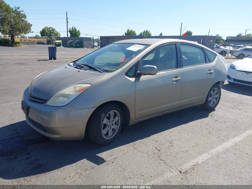 2004 Toyota Prius, Rear, IAAI, VIN JTDKB20UX40102297 — photo 2