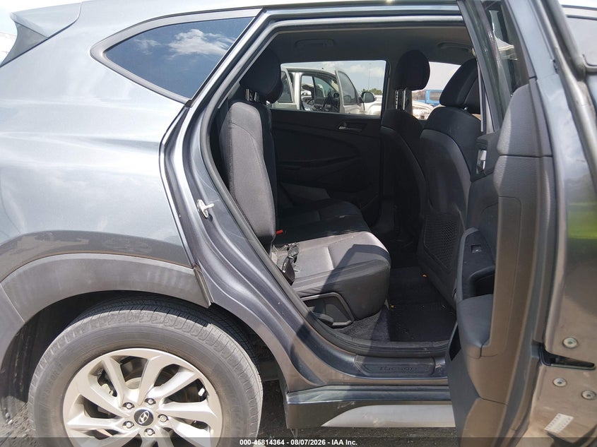 2017 HYUNDAI TUCSON auction photo 8