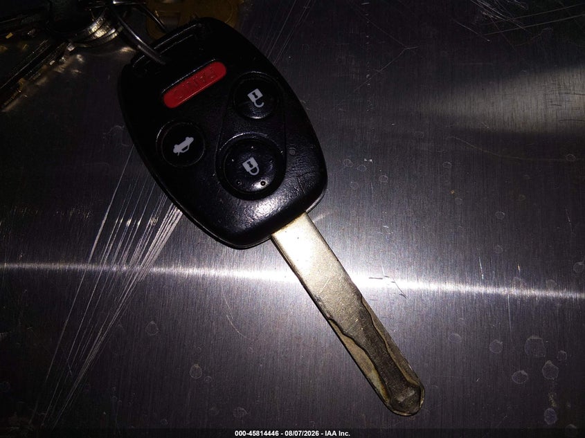 2013 HONDA CIVIC SEDAN 1.8L I-4 VVT, 140HP