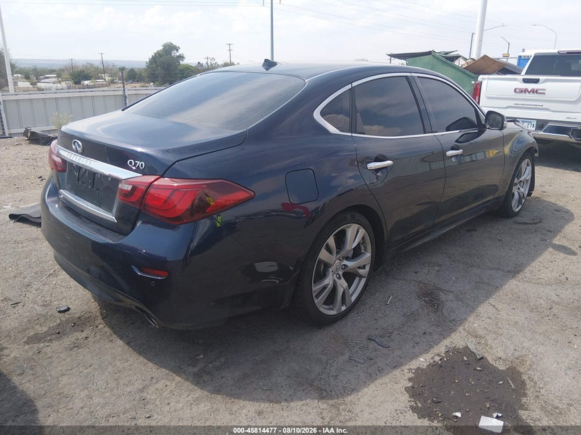 2015 INFINITI Q70 auction photo 4