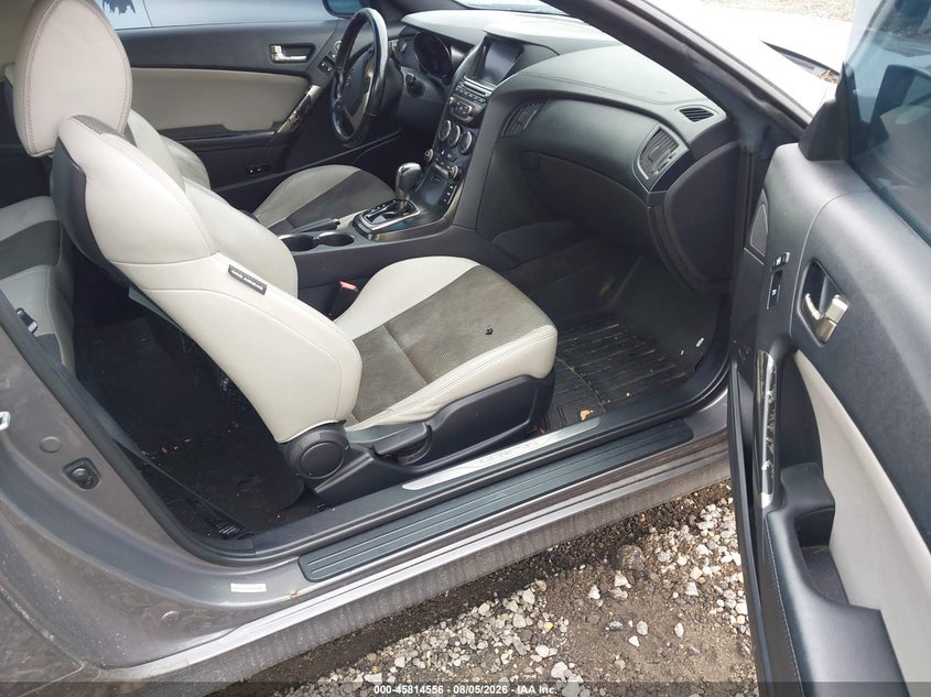 2013 HYUNDAI GENESIS auction photo 5