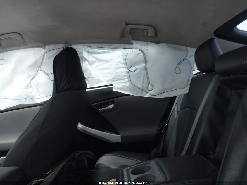TOYOTA PRIUS - zdjęcie 8