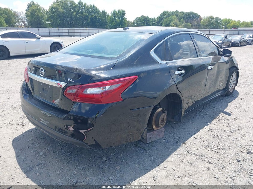 2018 NISSAN ALTIMA auction photo 4