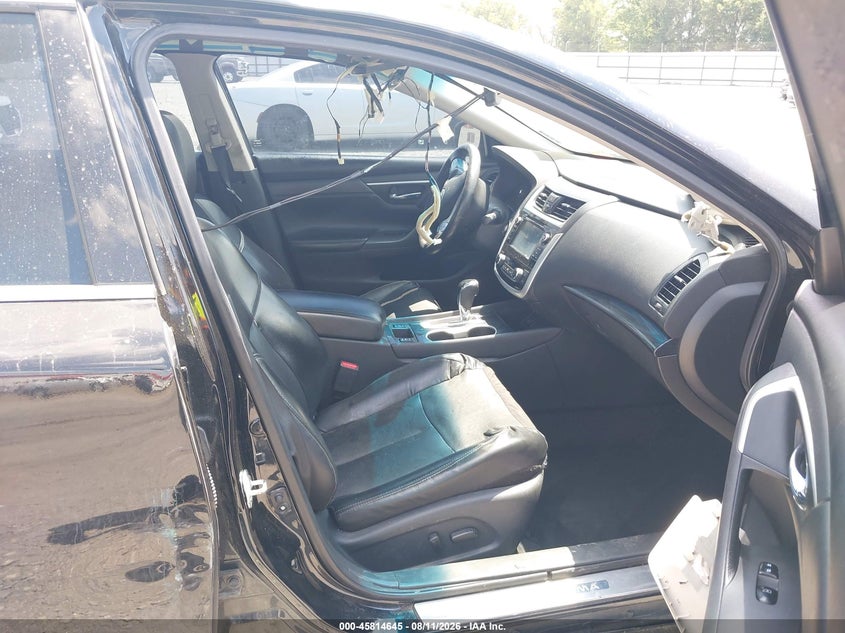 2018 NISSAN ALTIMA auction photo 5