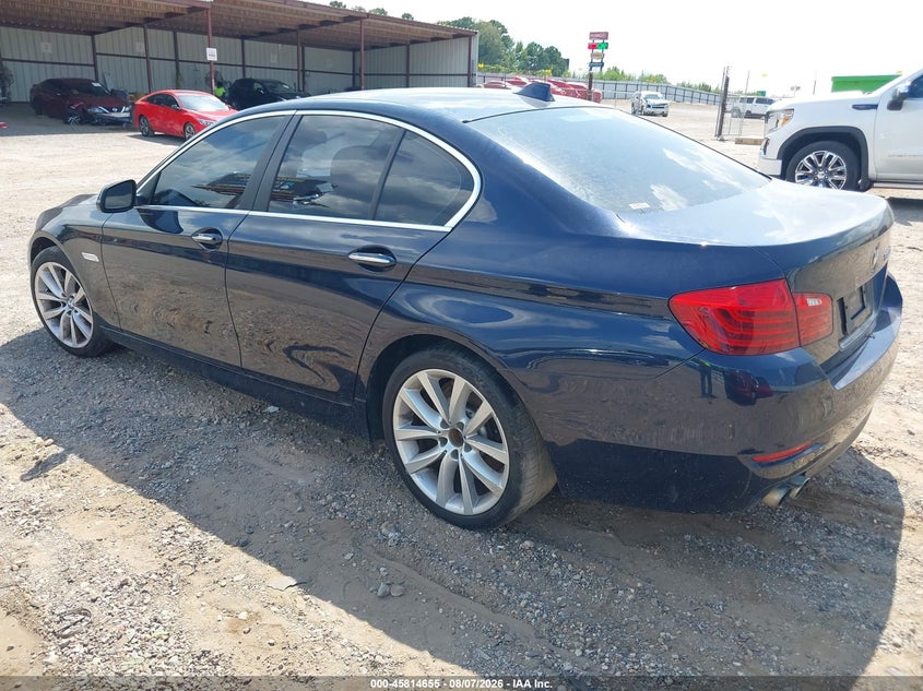 2015 BMW 528I auction photo 3