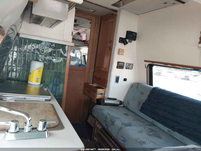 1995 DODGE RAM VAN auction photo 8