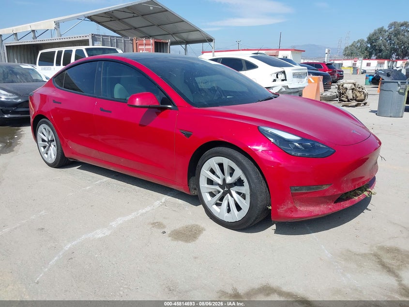 TESLA MODEL 3 - zdjęcie 1