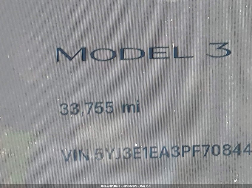 TESLA MODEL 3 - zdjęcie 15