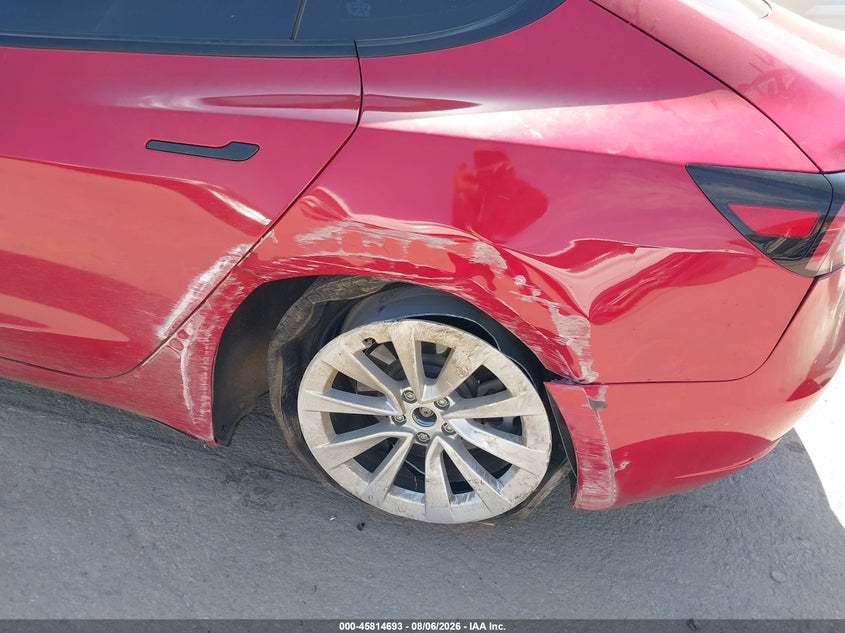 TESLA MODEL 3 - zdjęcie 6