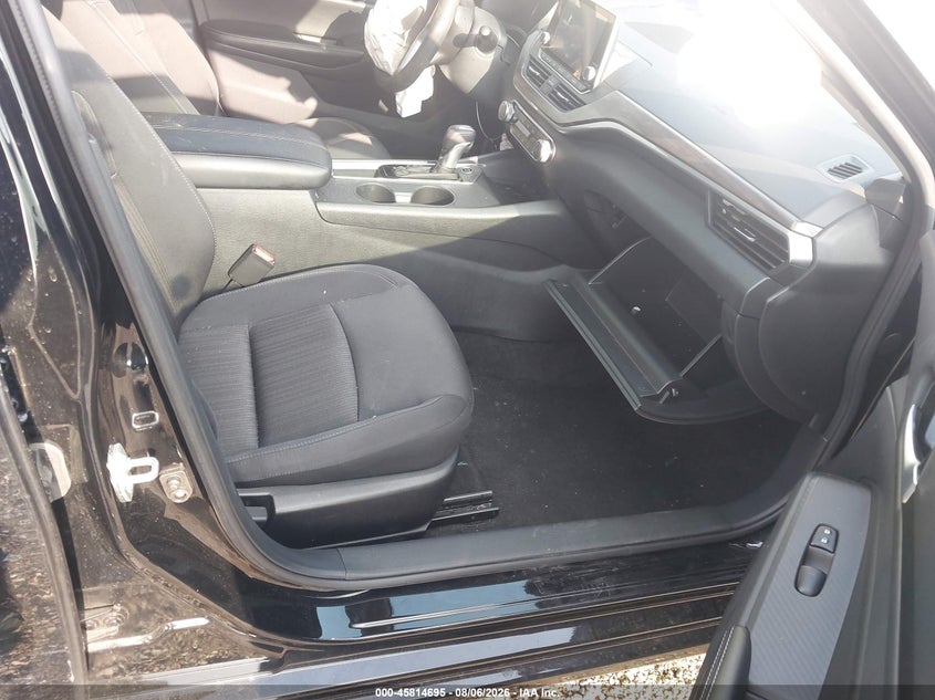 2025 NISSAN ALTIMA auction photo 5