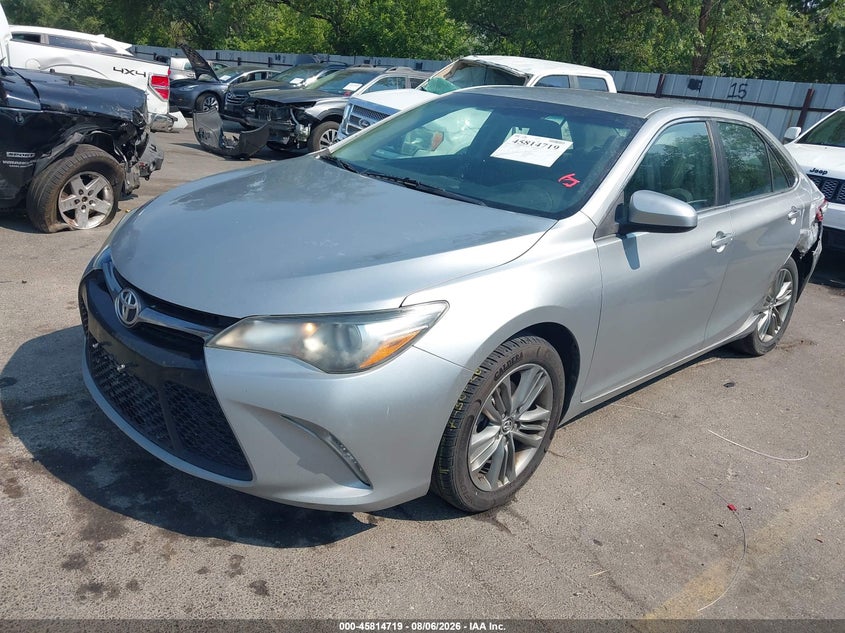 2016 TOYOTA CAMRY auction photo 2