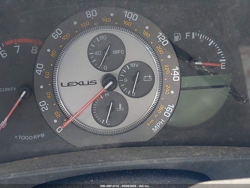Фото 14 - LEXUS IS 300