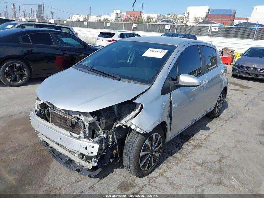 Vin: vnkktud32fa031725, lot: 46313668, toyota yaris l 20152