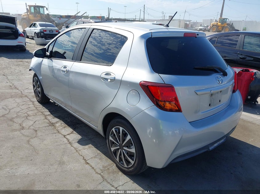 Vin: vnkktud32fa031725, lot: 46313668, toyota yaris l 20153
