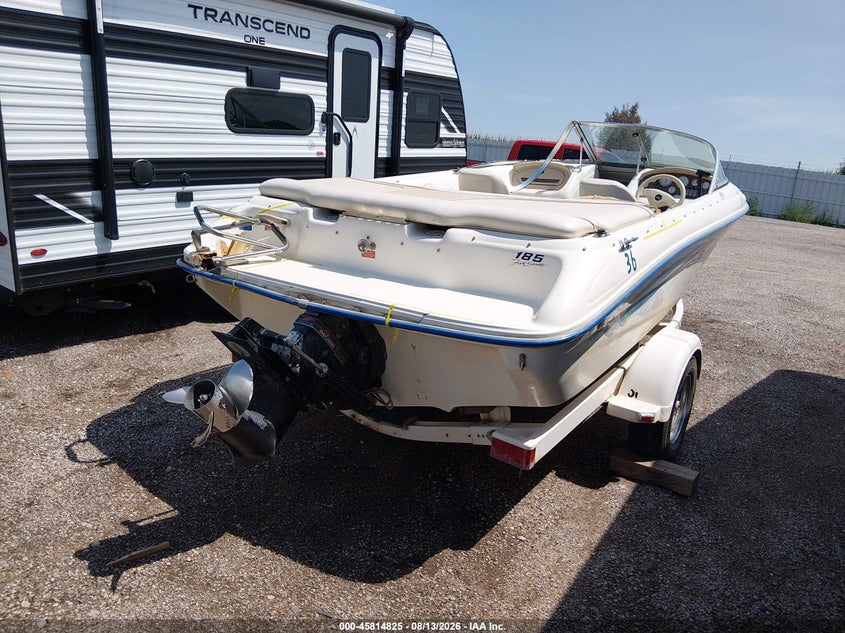 1995 SEA RAY 18' auction photo 4