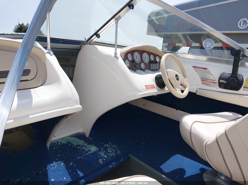 1995 SEA RAY 18' auction photo 8