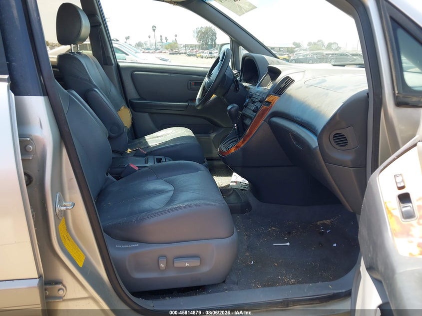 2000 LEXUS RX 300 auction photo 5