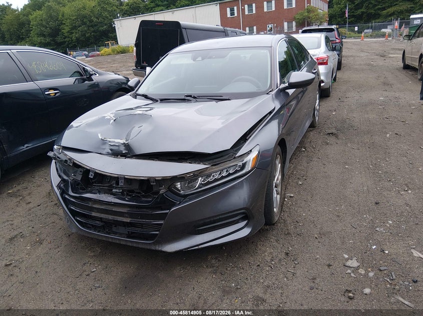 2018 HONDA ACCORD auction photo 2