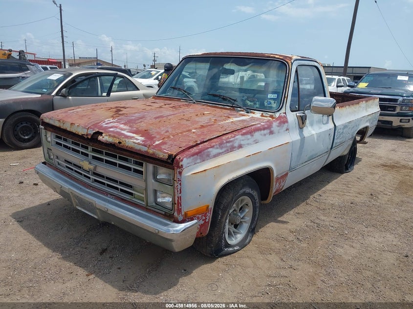 1986 GMC C1500 auction photo 2