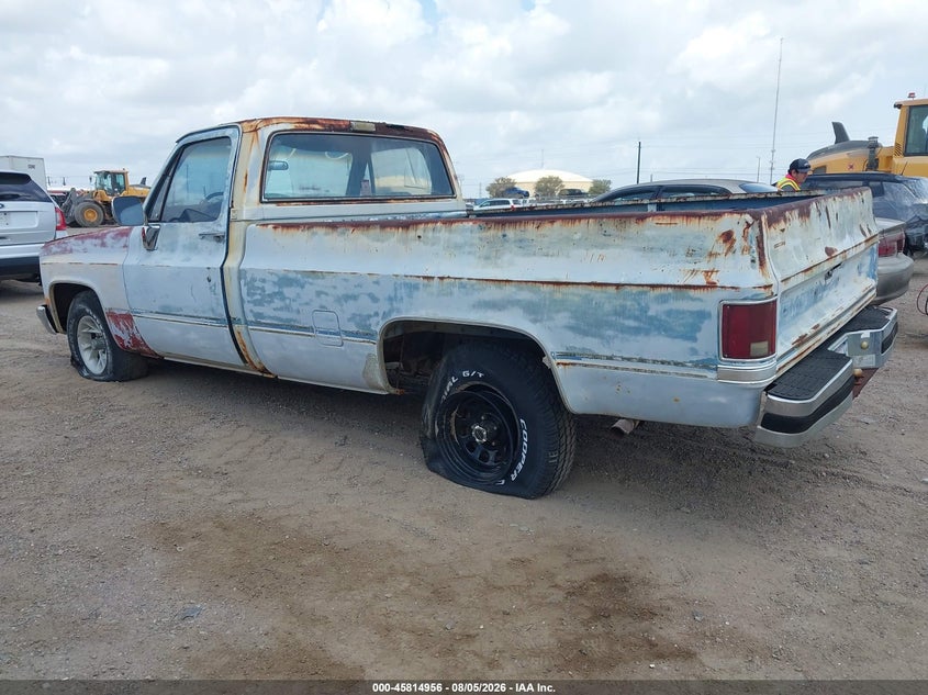 1986 GMC C1500 auction photo 3