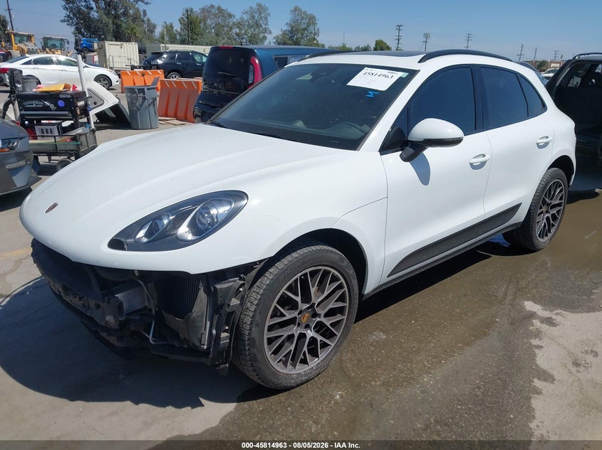 2018 Porsche Macan, Front End, IAAI, VIN WP1AB2A55JLB37258 — photo 2