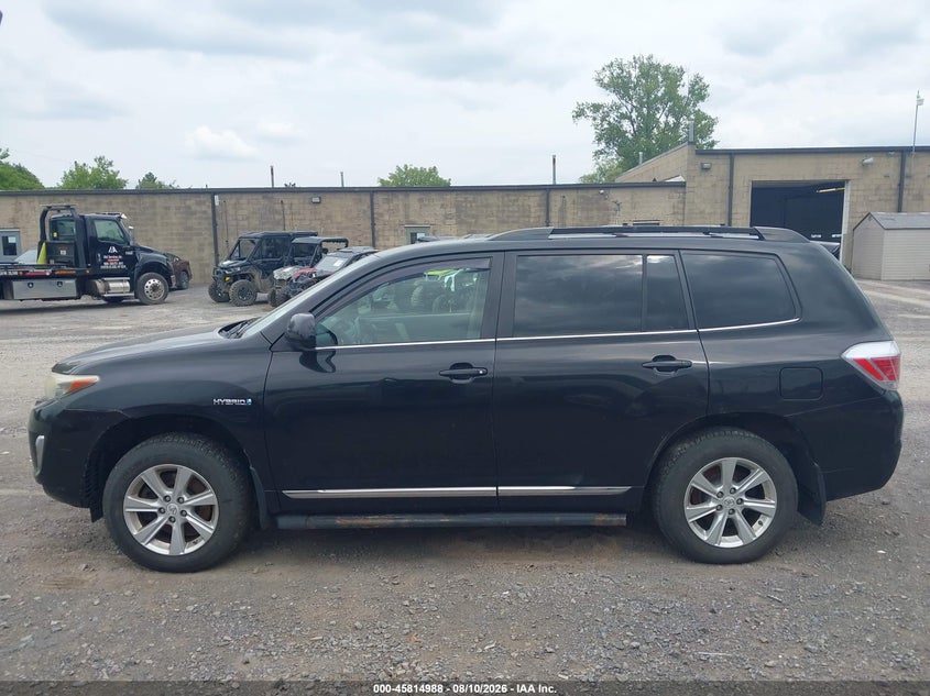 2011 TOYOTA HIGHLANDER SPORT UTILITY VEHICLE 3.5L V-6 DOHC, VVT, 231HP