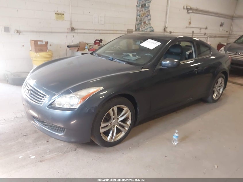 2010 INFINITI G37X auction photo 2
