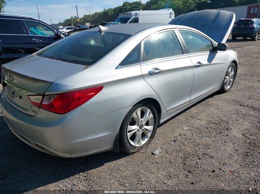 2011 HYUNDAI SONATA auction photo 4