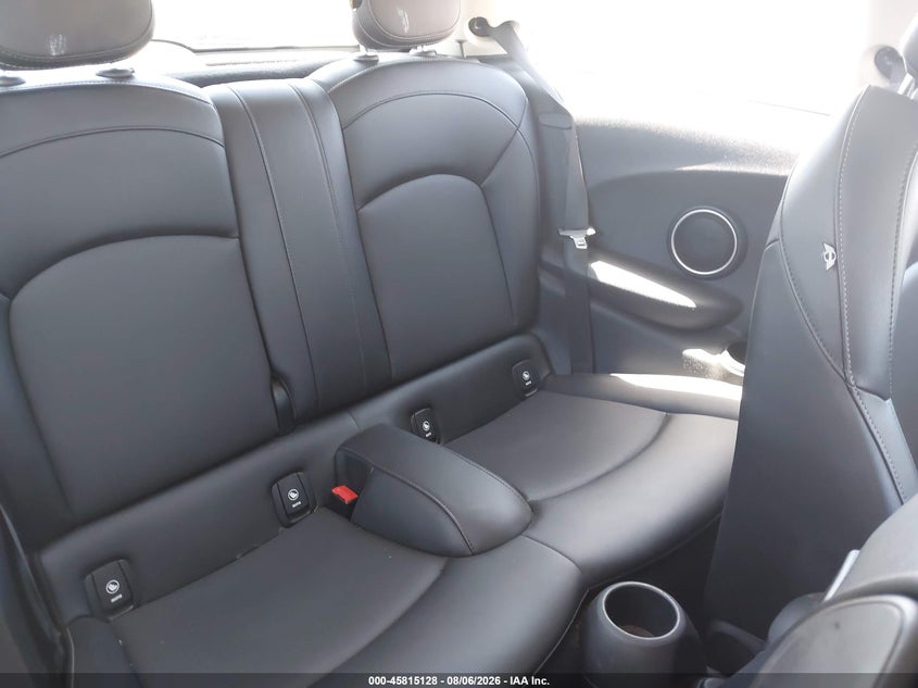 2015 MINI HARDTOP auction photo 8