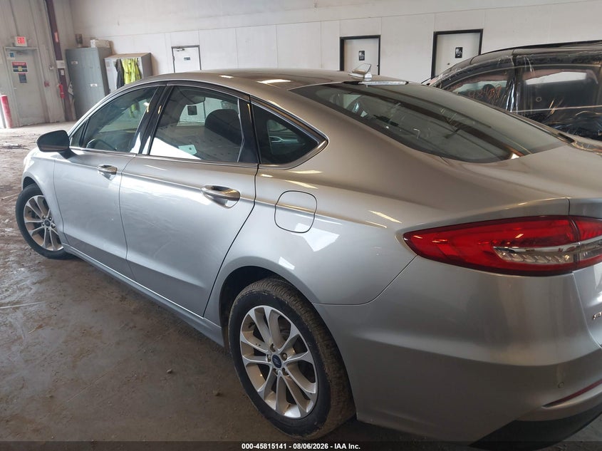 Vin: 3fa6p0hd3lr179500, lot: 46313987, ford fusion se 20203