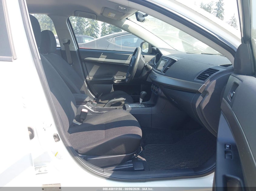 2015 MITSUBISHI LANCER auction photo 5