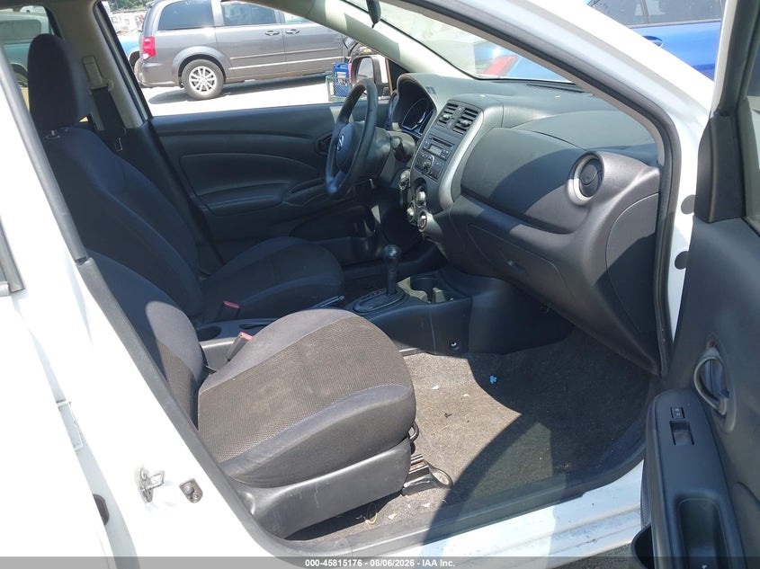 2012 NISSAN VERSA auction photo 5