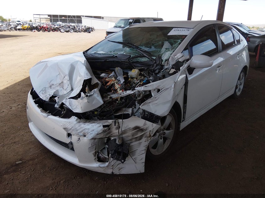 2010 Toyota Prius, Front End, IAAI, VIN JTDKN3DUXA0032500 — photo 2