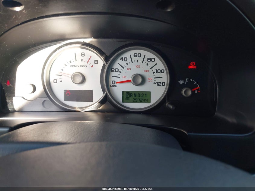 2005 FORD ESCAPE auction photo 7
