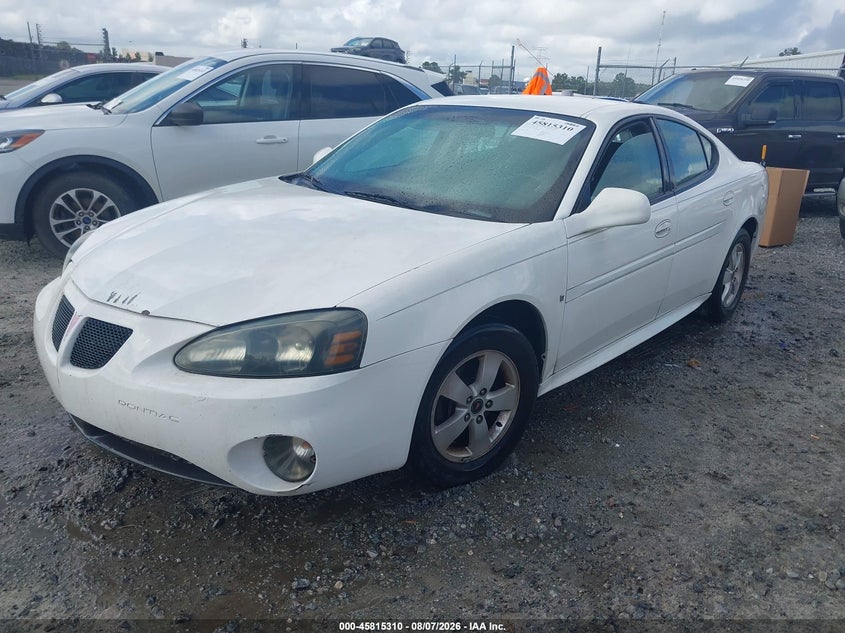 2006 PONTIAC GRAND PRIX auction photo 2