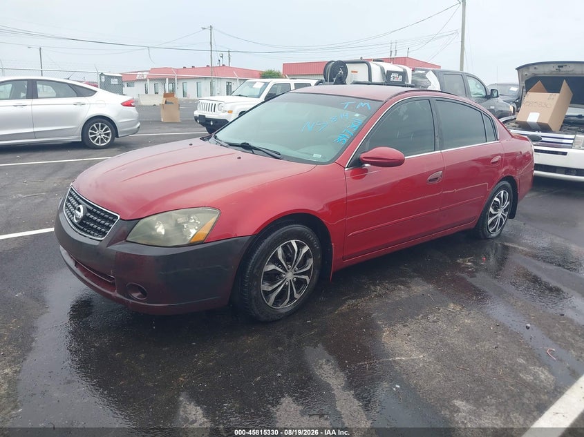 2005 NISSAN ALTIMA auction photo 2