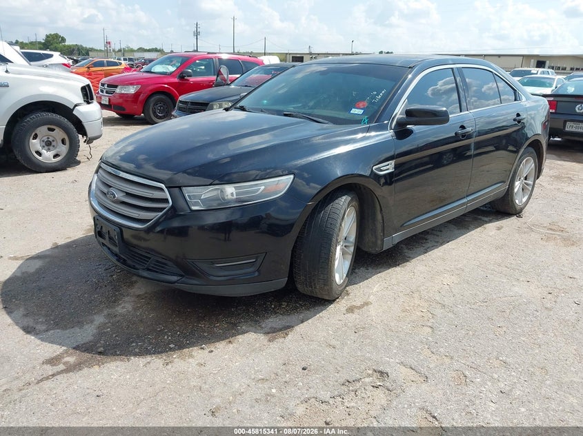 2017 Ford Taurus, Normal Wear & Tear, IAAI, VIN 1FAHP2E89HG115570 — photo 2